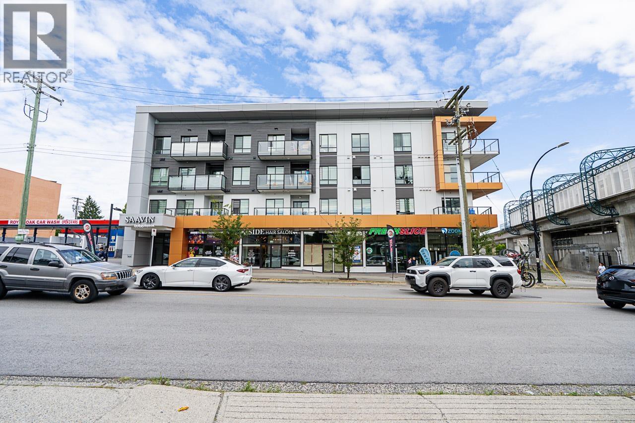 307 6968 ROYAL OAK AVENUE, Burnaby