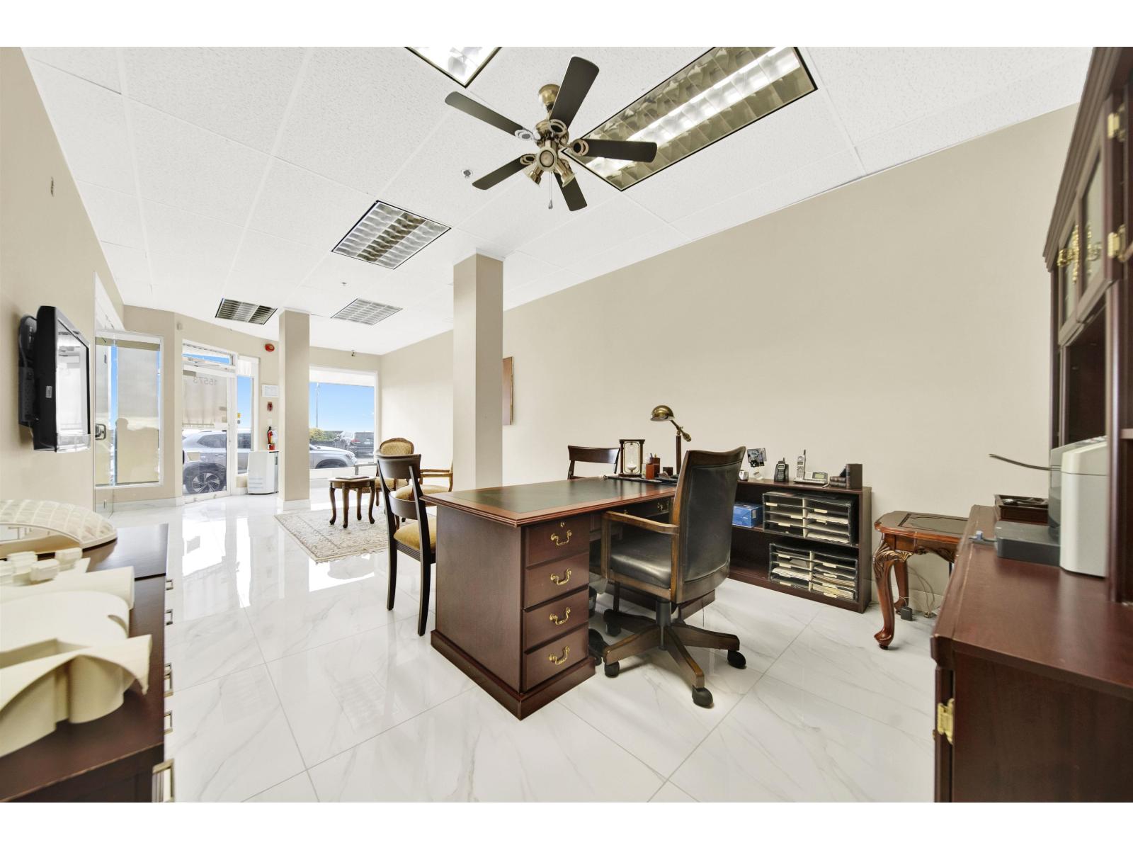 15573-15575 MARINE DRIVE, White Rock