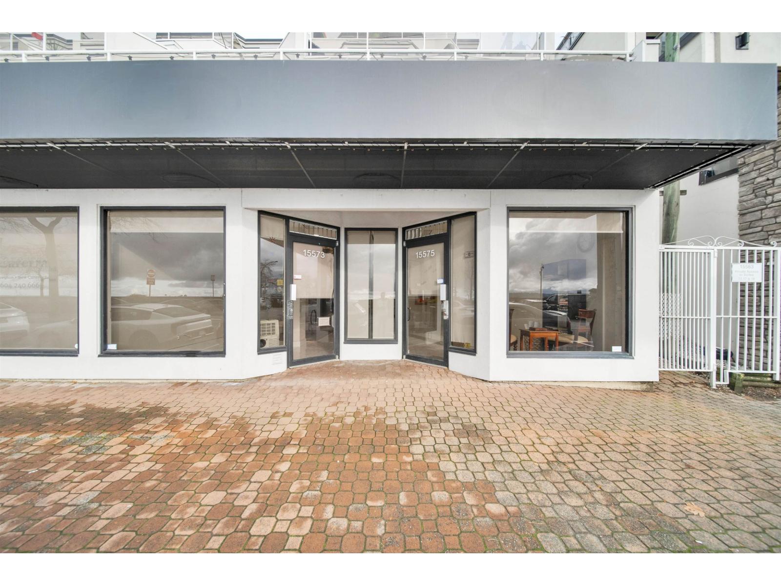 15573-15575 MARINE DRIVE, White Rock