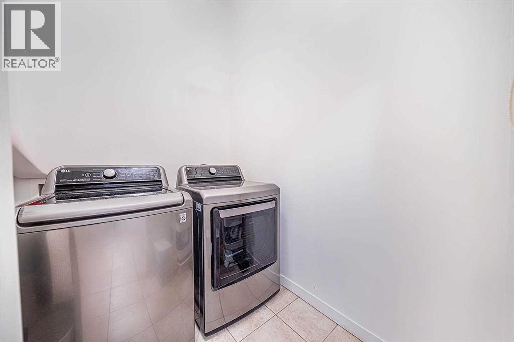 Single Family House for Sale in  Chapalina Park Crescent SE Chaparral Calgary 