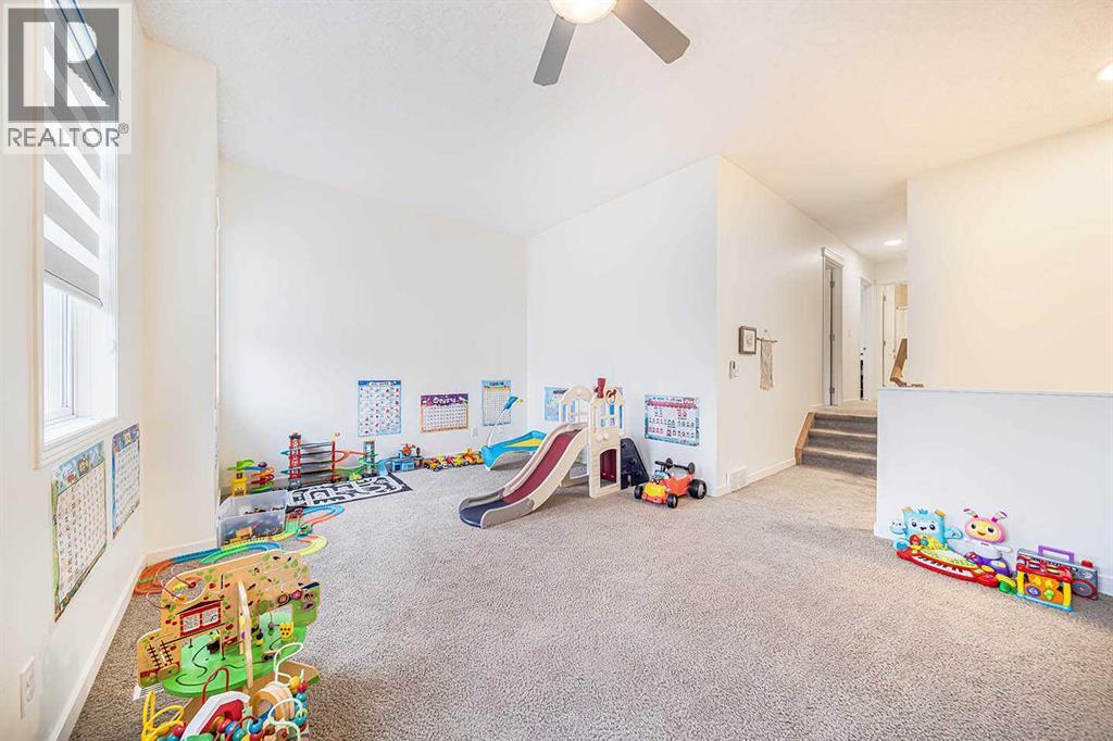 Single Family House for Sale in  Chapalina Park Crescent SE Chaparral Calgary 