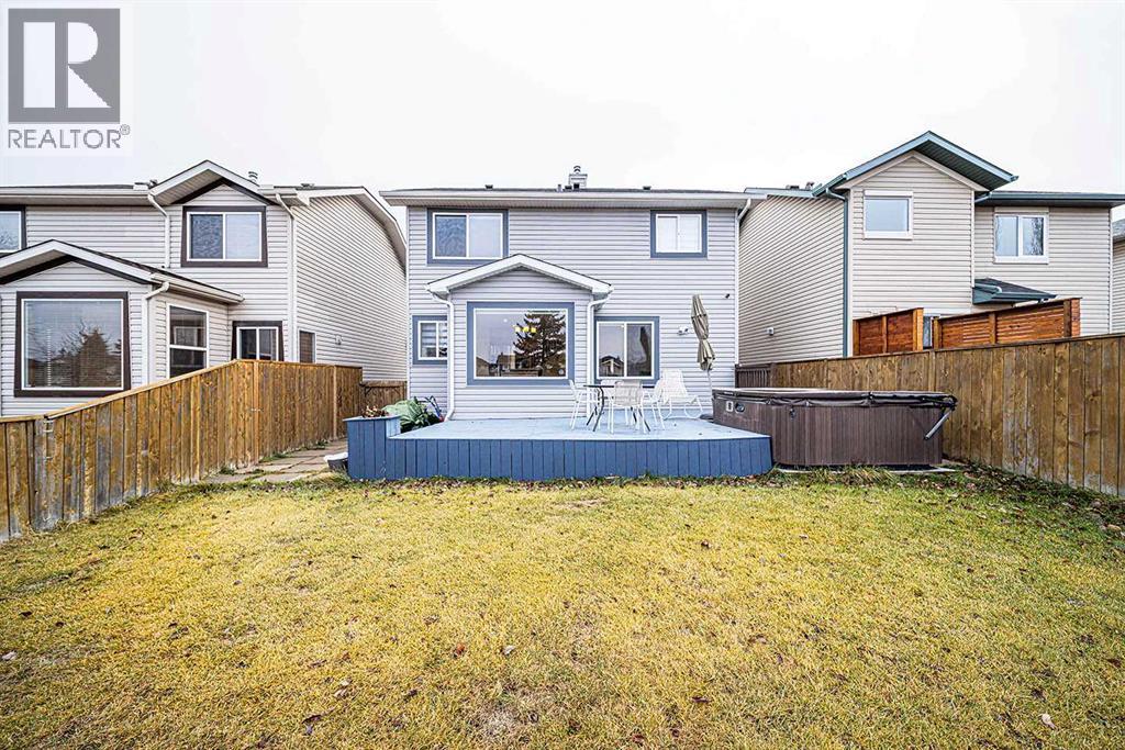 Single Family House for Sale in  Chapalina Park Crescent SE Chaparral Calgary 