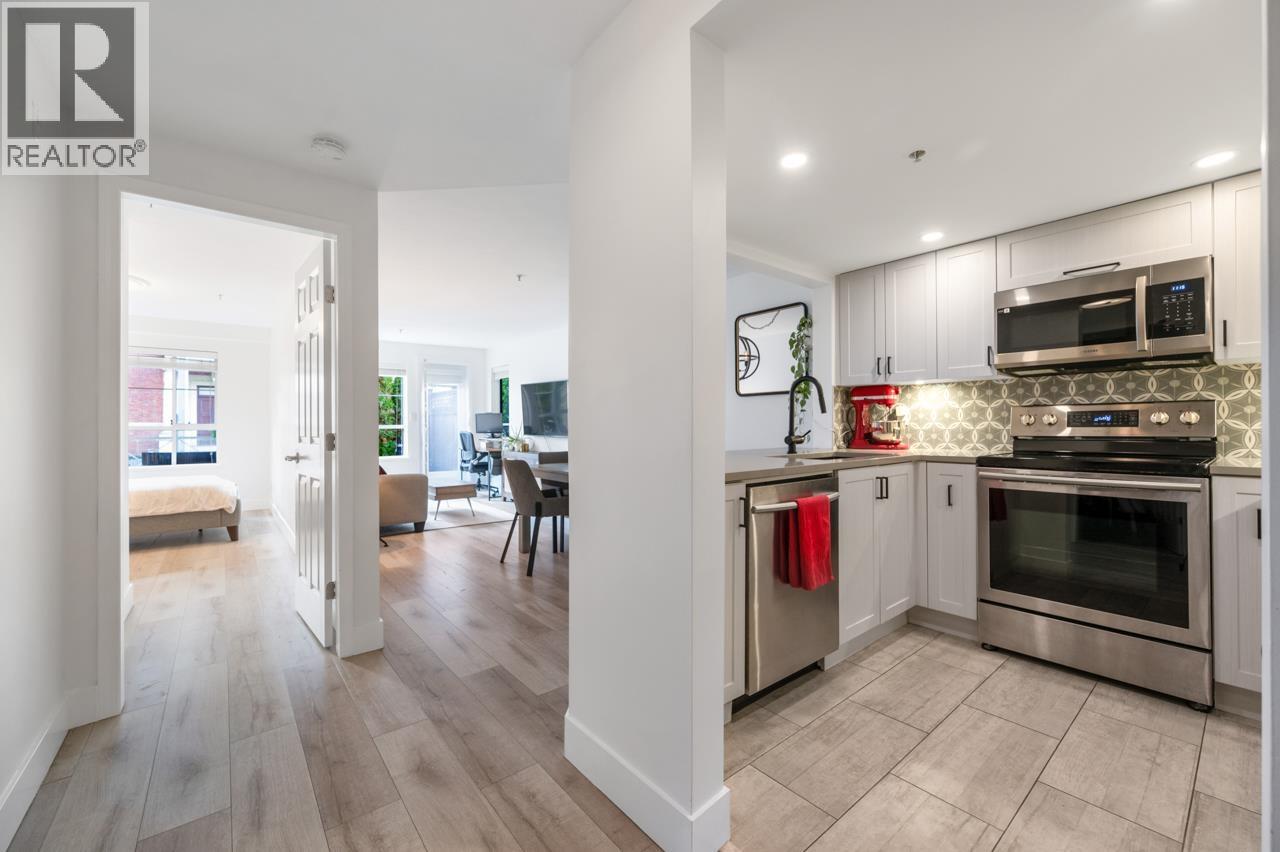 101 525 AGNES STREET, New Westminster