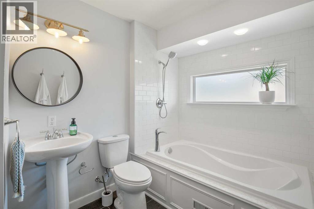 4912 43 Street, Innisfail