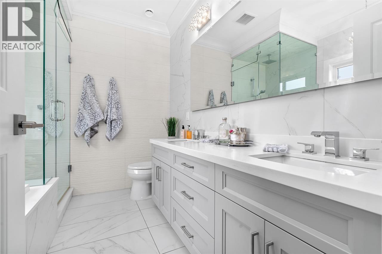 10297 BIRD Road, Richmond