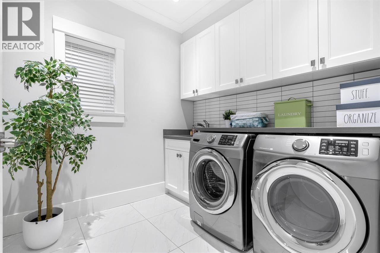 10297 BIRD Road, Richmond