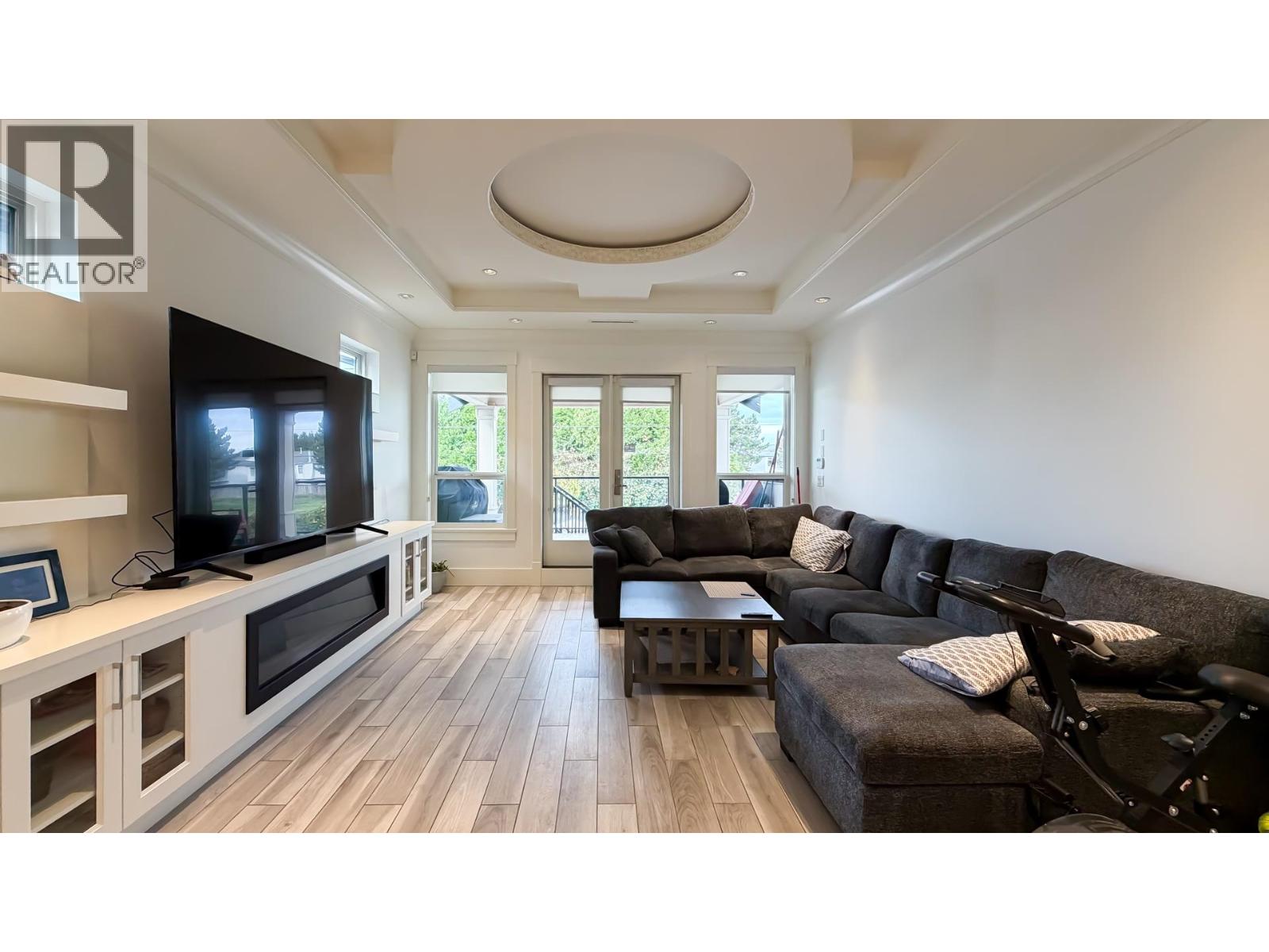 10297 BIRD Road, Richmond