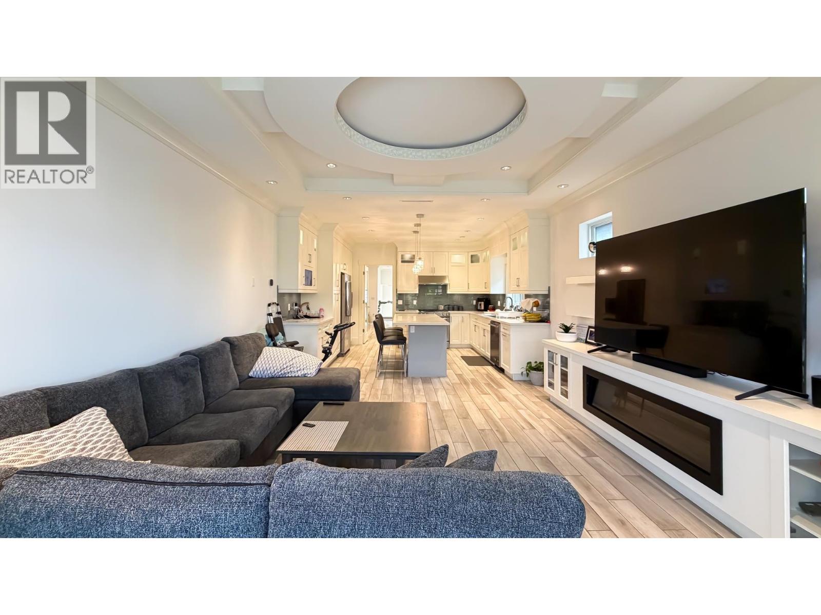 10297 BIRD Road, Richmond