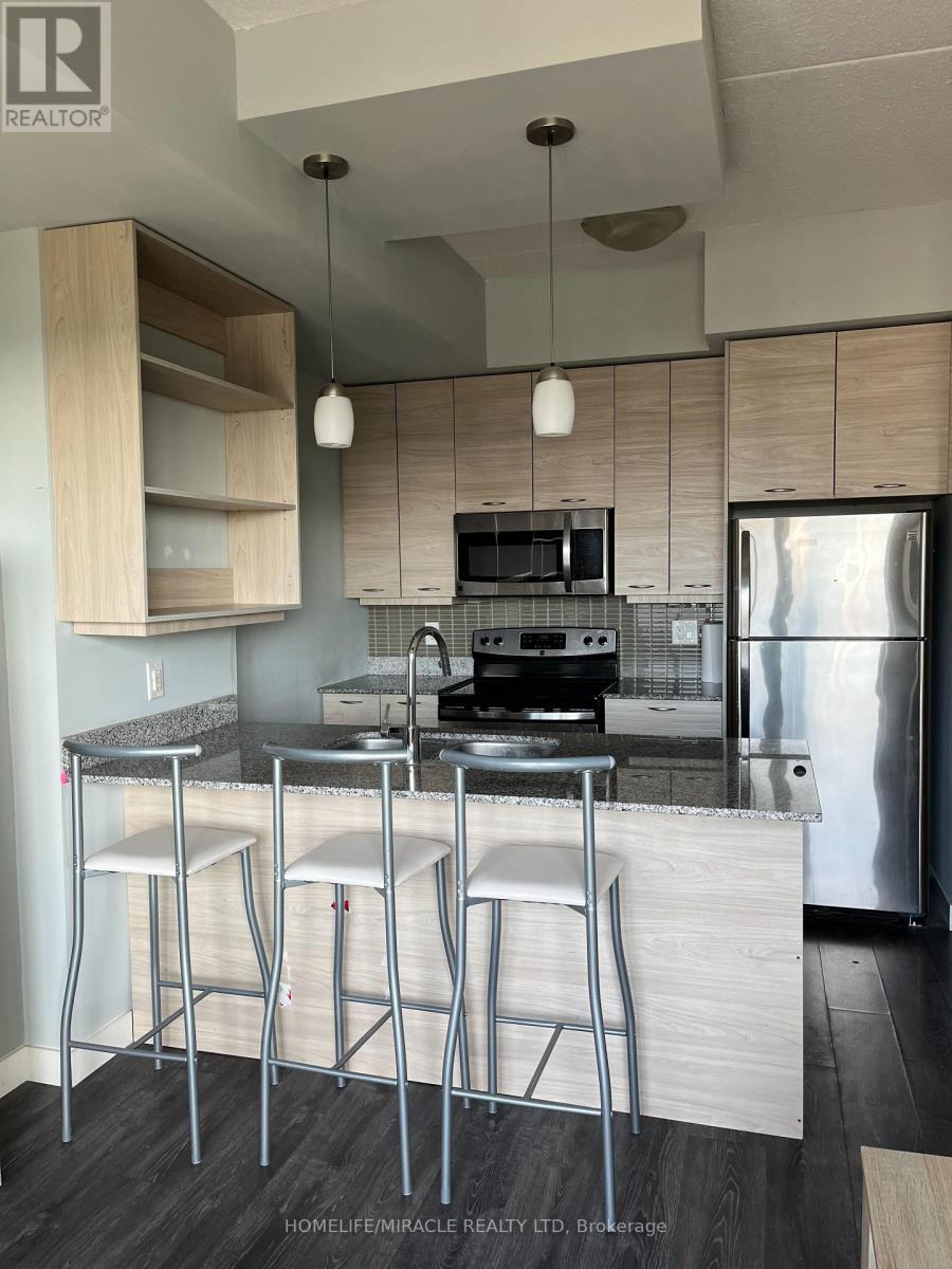 318 Spruce Unit 1706 photo 4