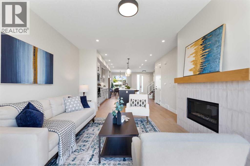 Single Family House for Sale in   Avenue NW Bowness Calgary 