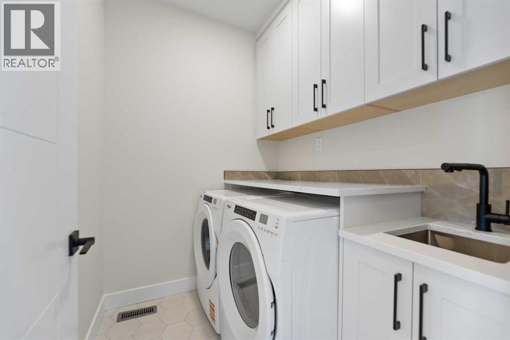 Single Family House for Sale in   Avenue NW Bowness Calgary 