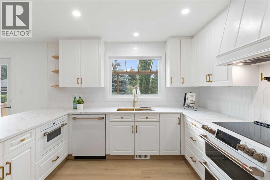 Single Family House for Sale in  Cedarille Crescent SW Cedarbrae Calgary 