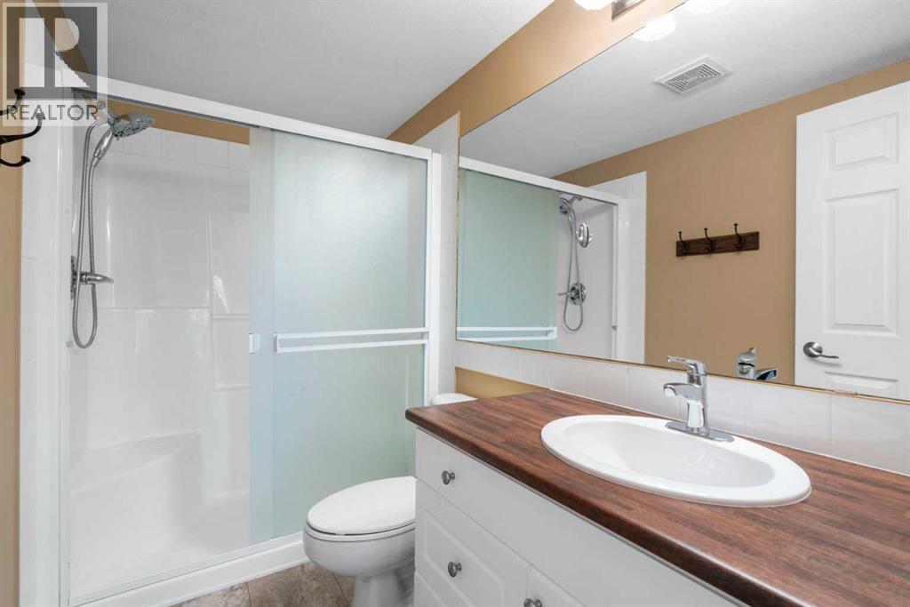 Single Family House for Sale in   Hunterview Drive NW Huntington Hills Calgary 