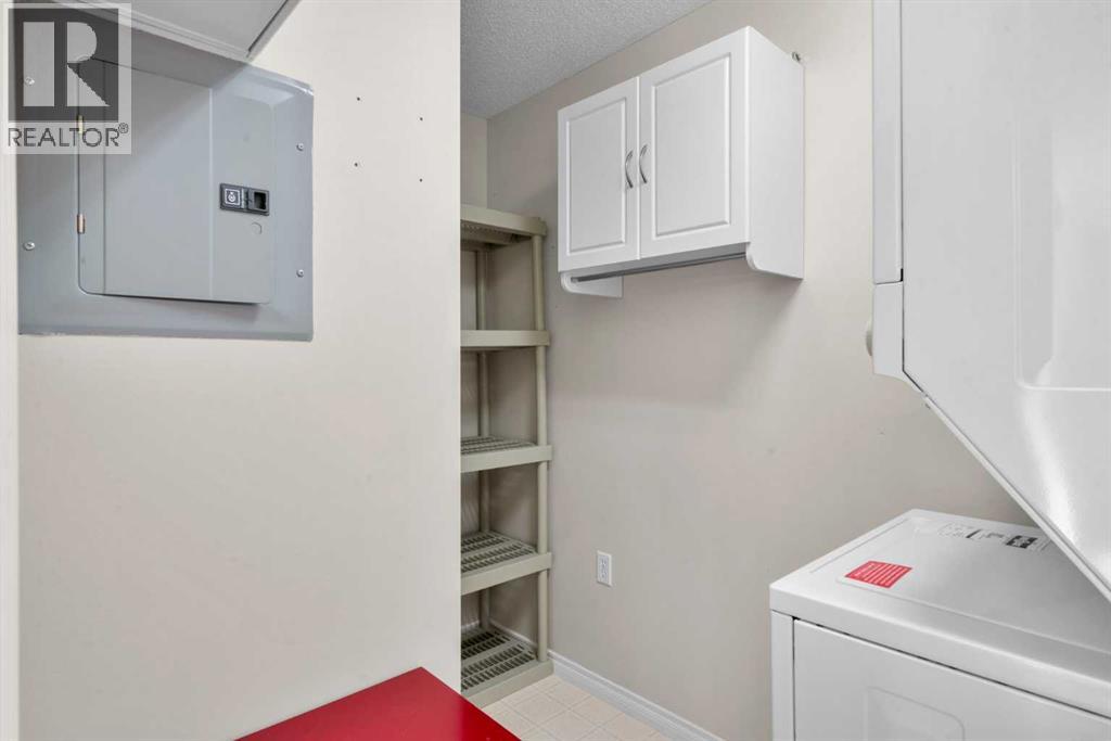 Single Family House for Sale in   Hunterview Drive NW Huntington Hills Calgary 