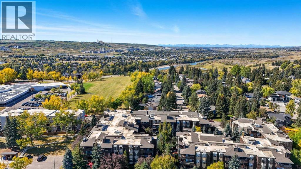 Single Family House for Sale in    Street NW Varsity Calgary 