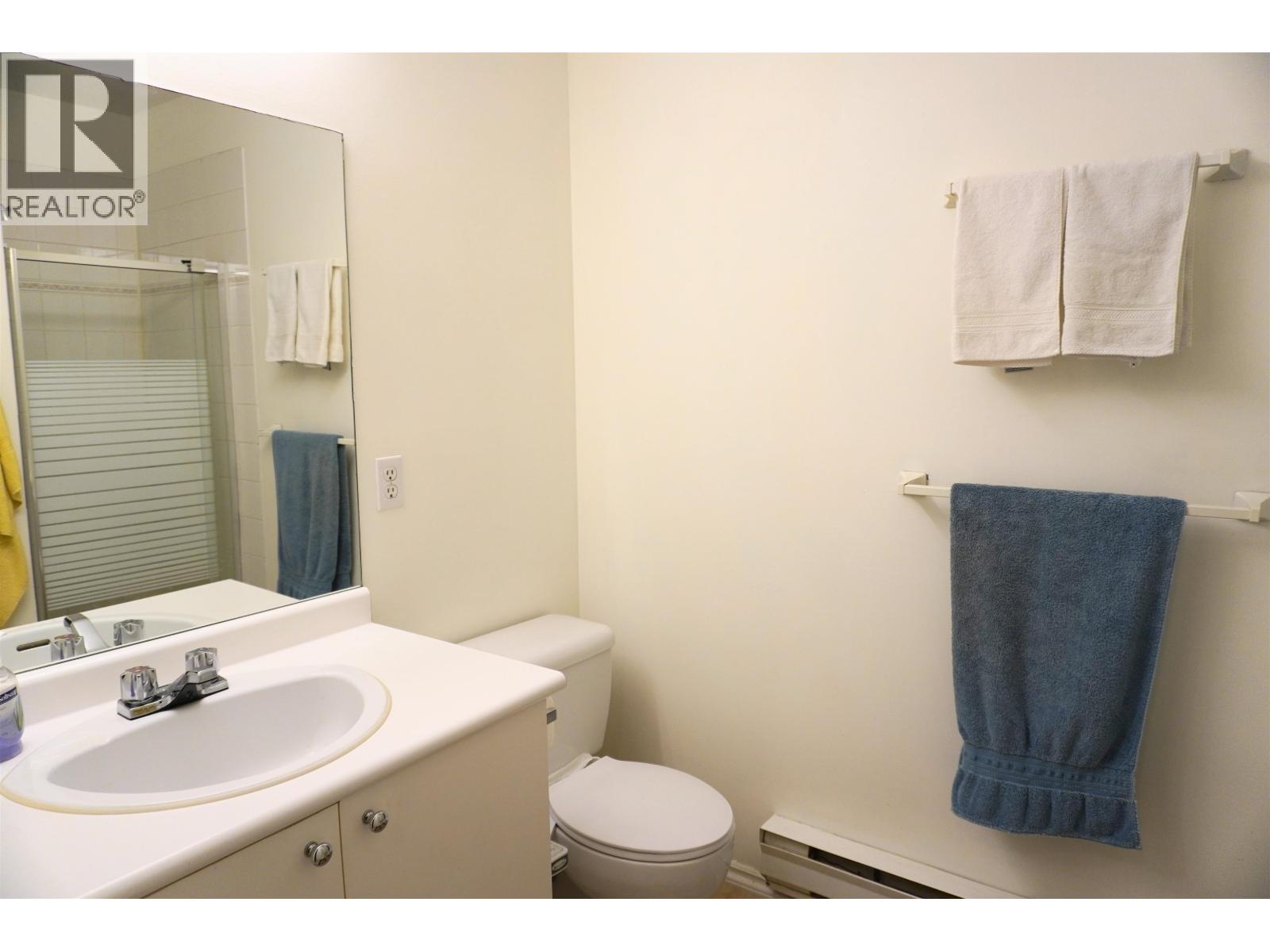 19 19034 MCMYN ROAD, Pitt Meadows