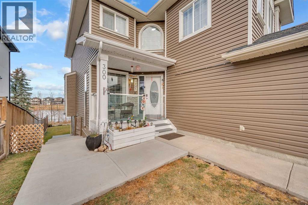 Single Family House for Sale in  Taracove Estate Drive NE Taradale Calgary 