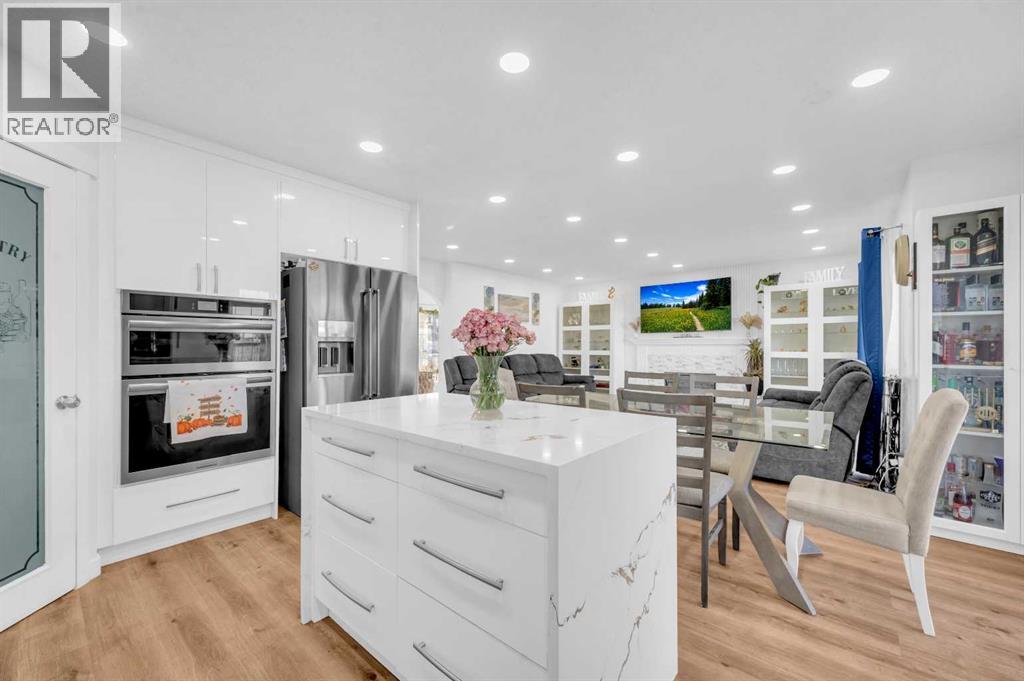 Single Family House for Sale in  Taracove Estate Drive NE Taradale Calgary 