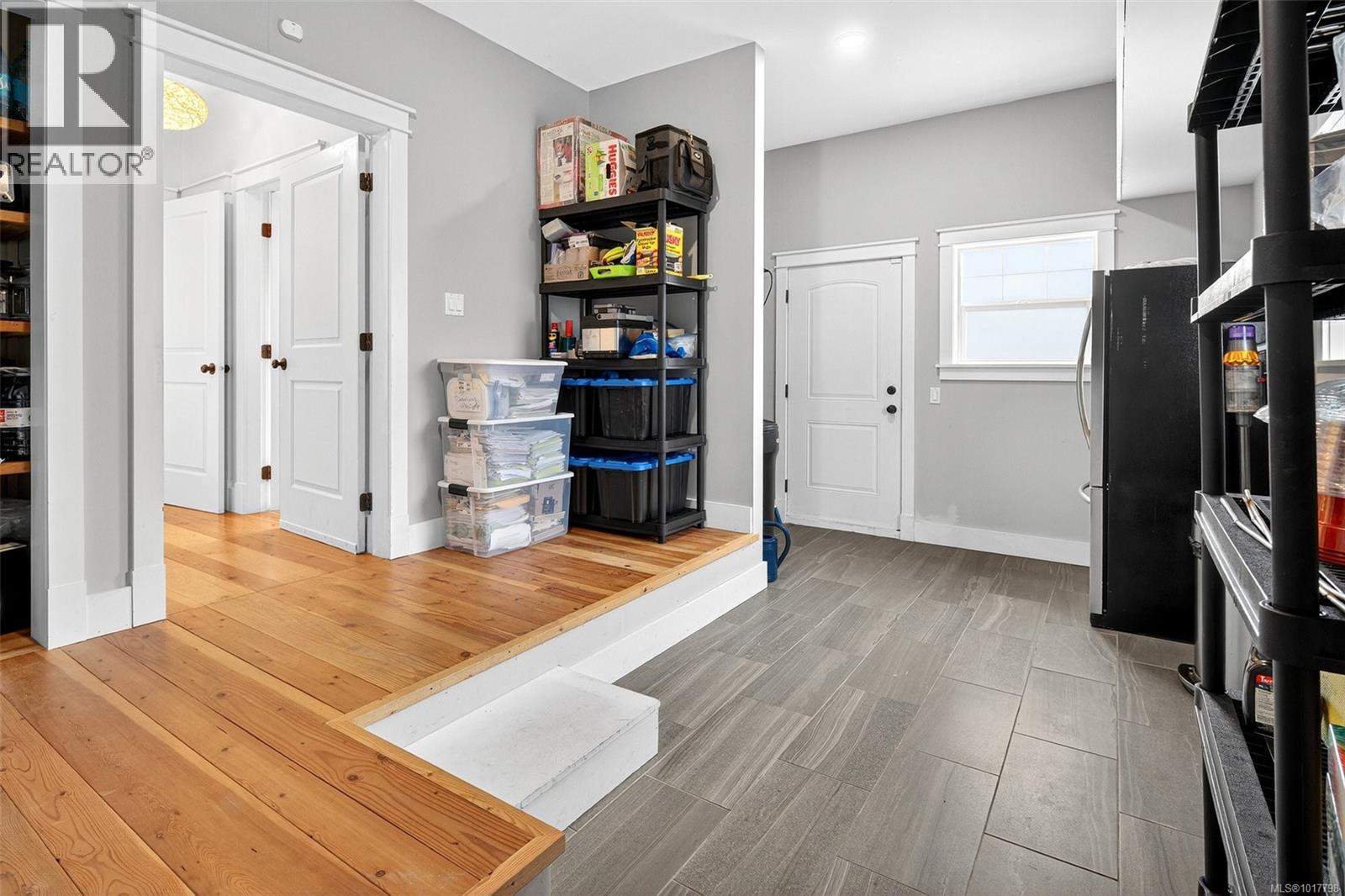 319 Stebbings Rd, Shawnigan Lake