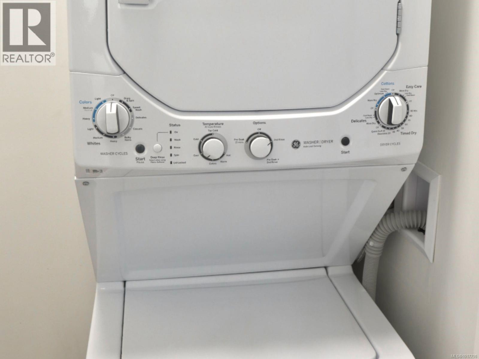 319 Stebbings Rd, Shawnigan Lake