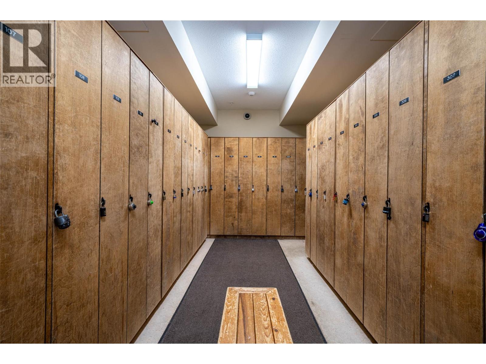 9812 Silver Star Road Unit# 103, Vernon