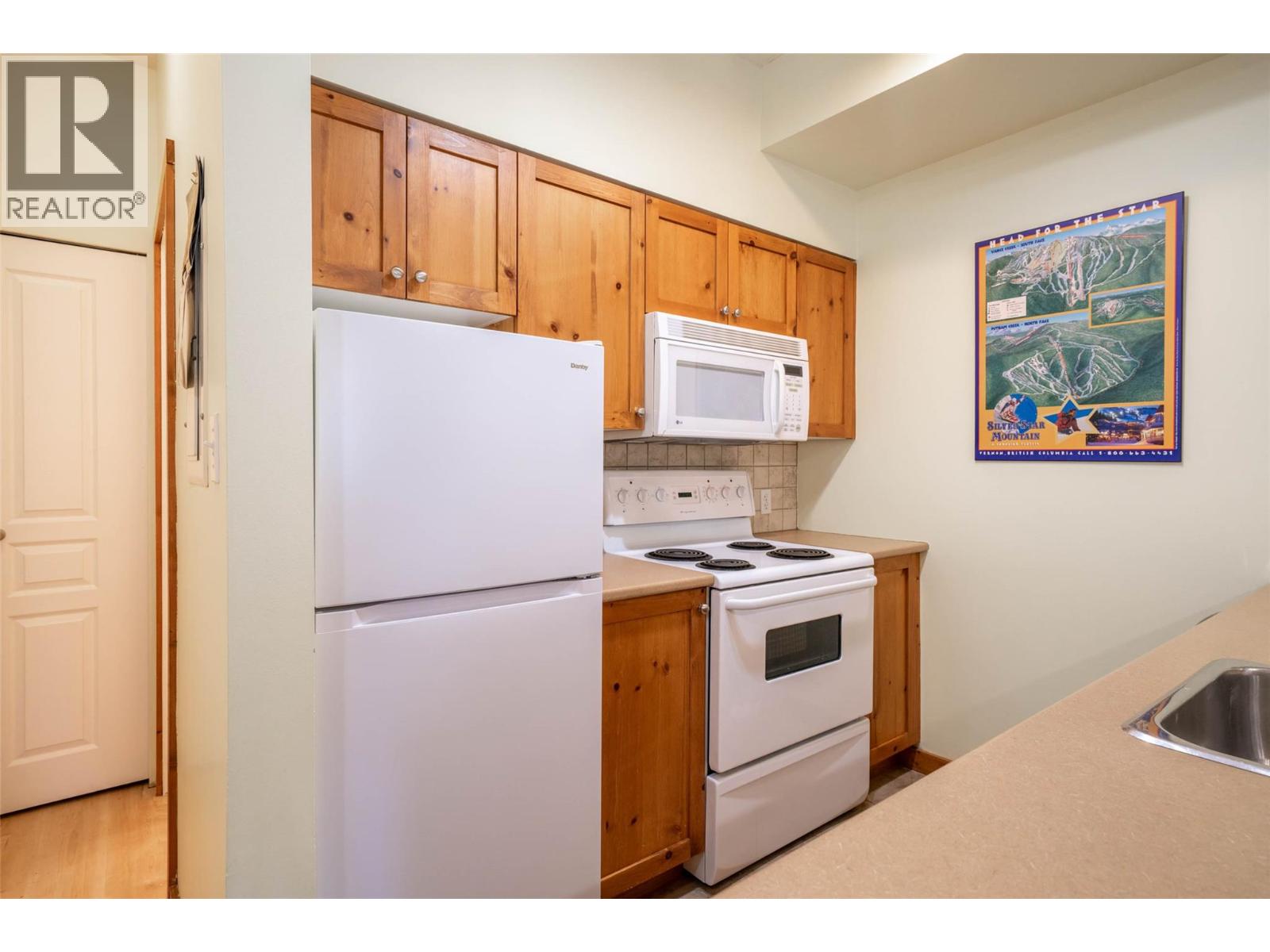 9812 Silver Star Road Unit# 103, Vernon