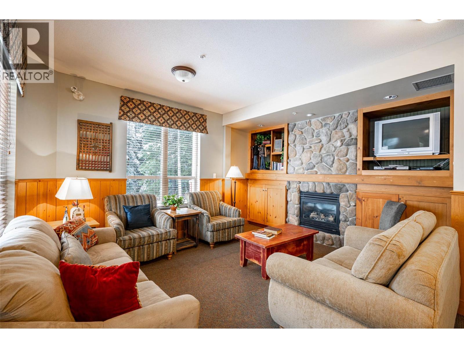 9812 Silver Star Road Unit# 103, Vernon