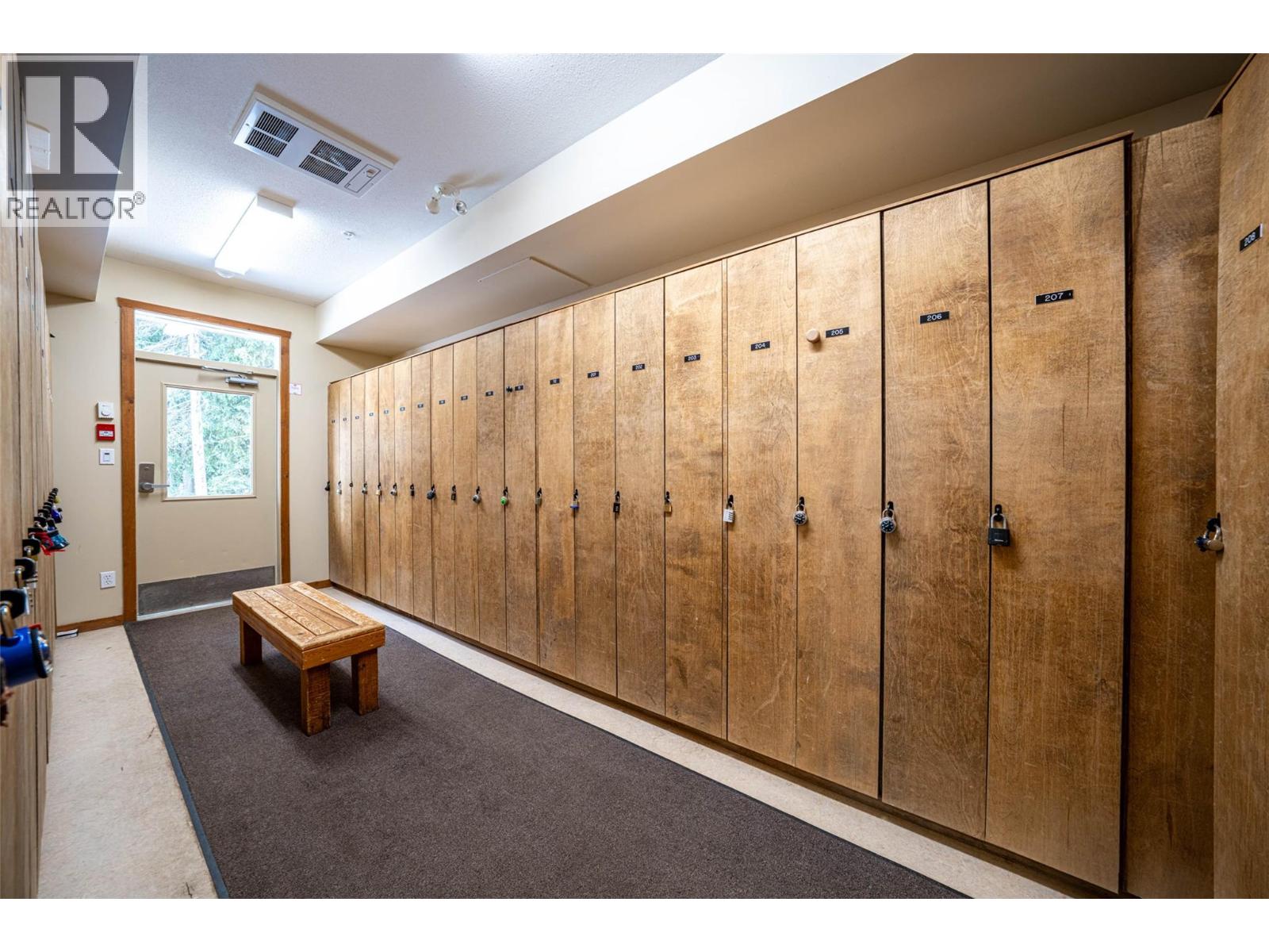 9812 Silver Star Road Unit# 103, Vernon