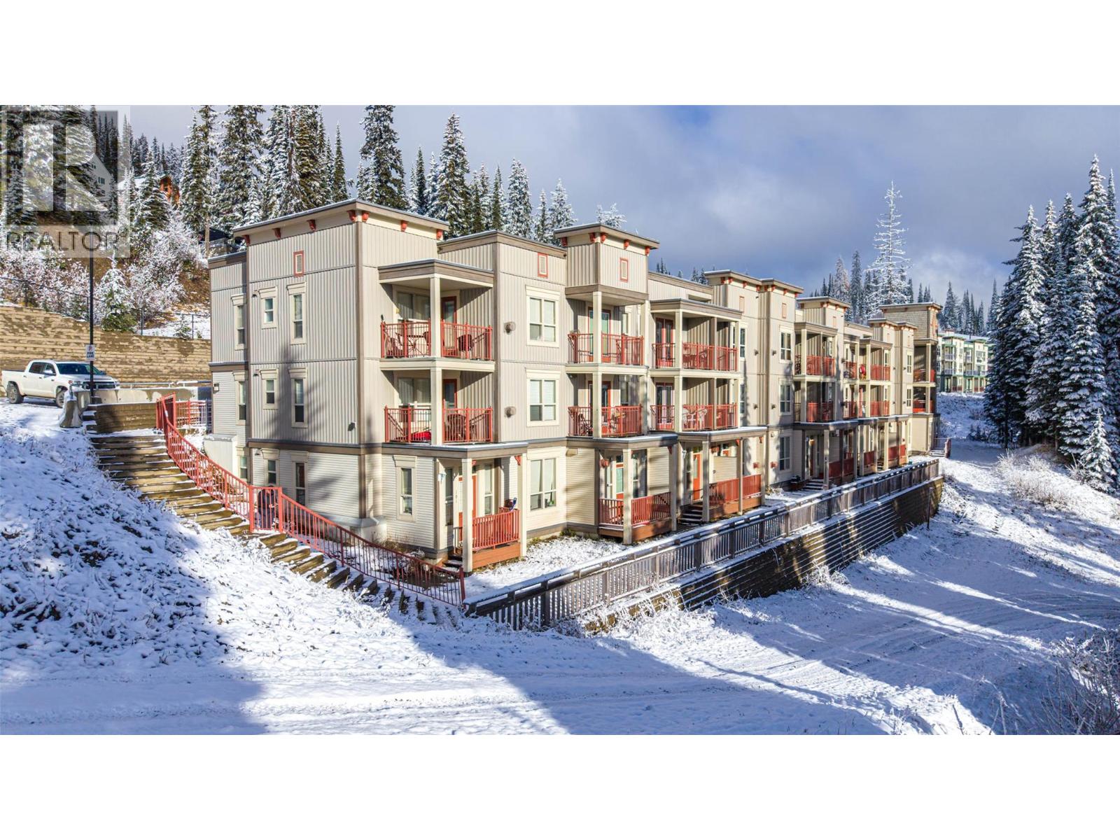 9812 Silver Star Road Unit# 103, Vernon