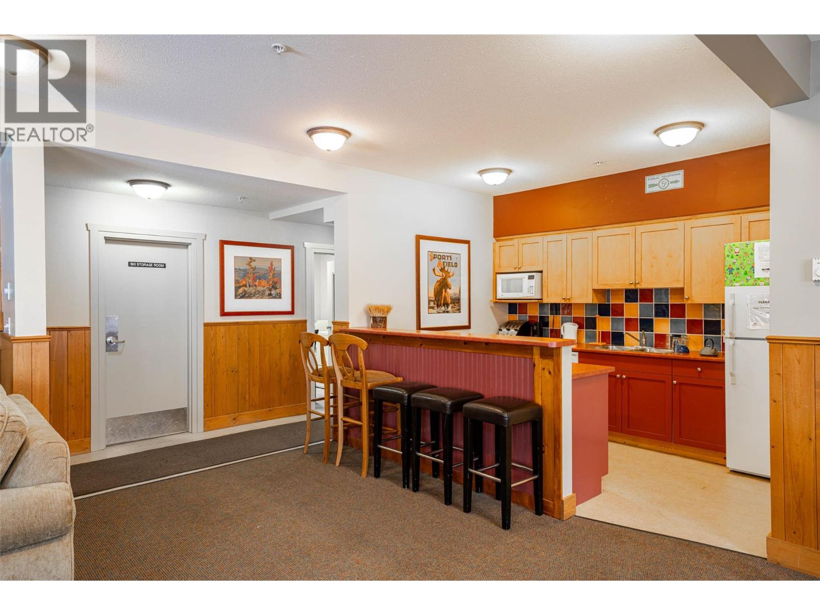 9812 Silver Star Road Unit# 103, Vernon