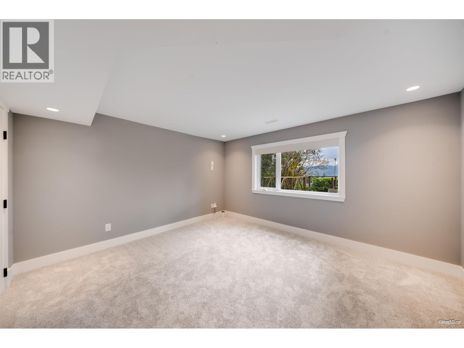 920 BARBER STREET, Port Moody