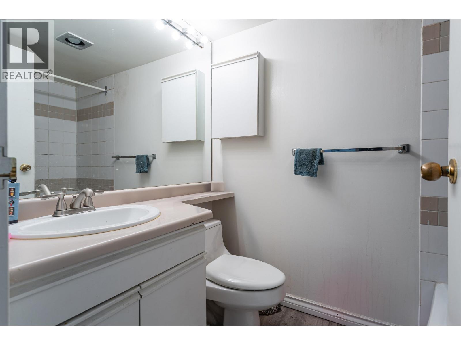 606 3980 CARRIGAN COURT, Burnaby