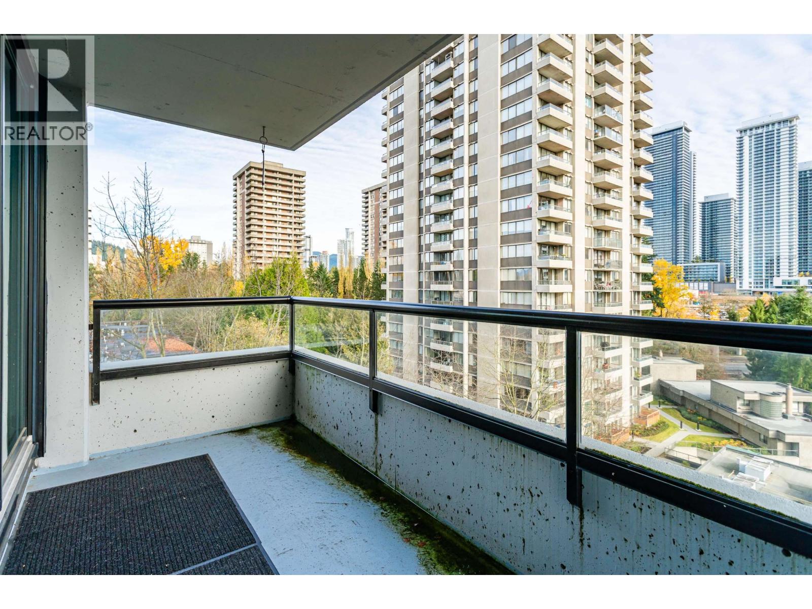 606 3980 CARRIGAN COURT, Burnaby