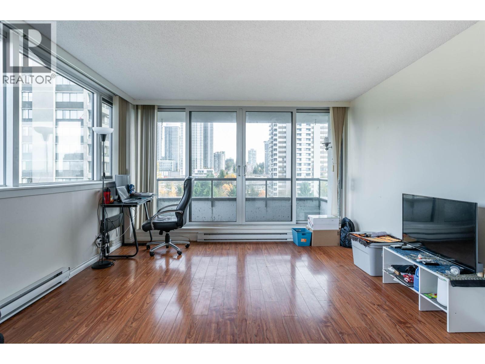 606 3980 CARRIGAN COURT, Burnaby