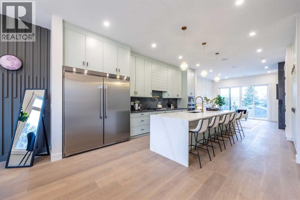 Single Family House for Sale in   Avenue SW Shaganappi Calgary 