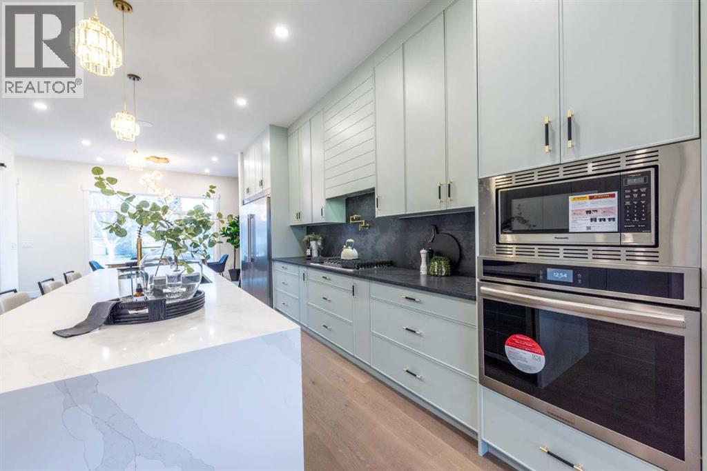 Single Family House for Sale in   Avenue SW Shaganappi Calgary 