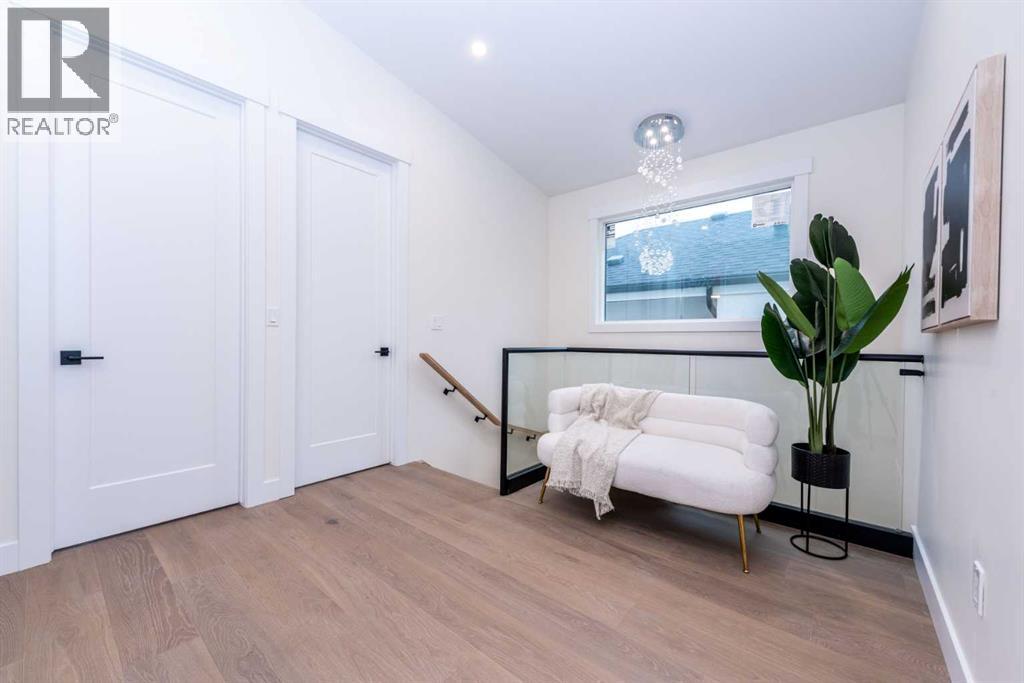 Single Family House for Sale in   Avenue SW Shaganappi Calgary 