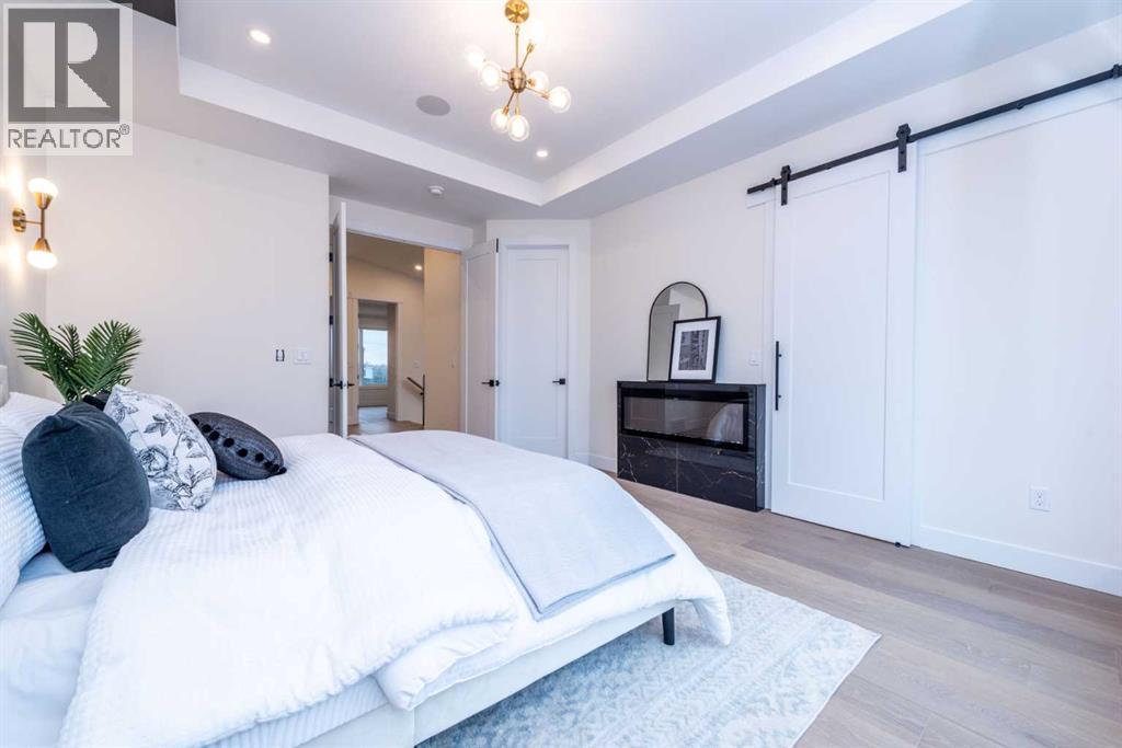 Single Family House for Sale in   Avenue SW Shaganappi Calgary 