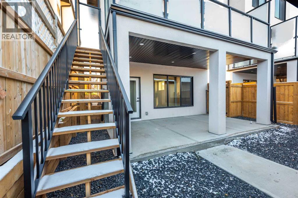 Single Family House for Sale in   Avenue SW Shaganappi Calgary 