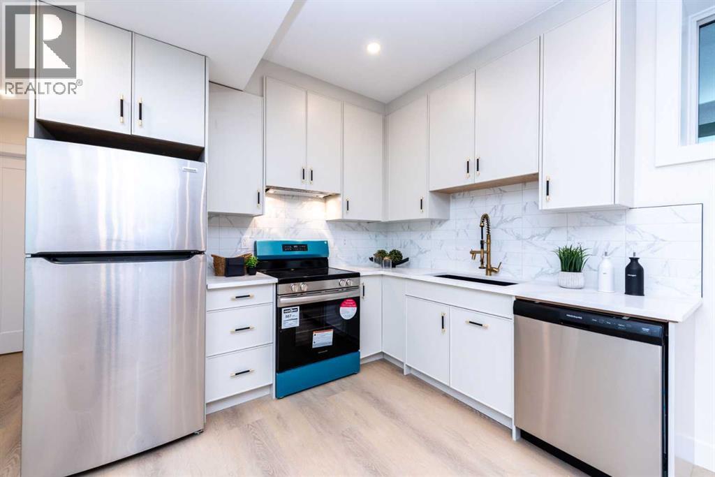 Single Family House for Sale in   Avenue SW Shaganappi Calgary 