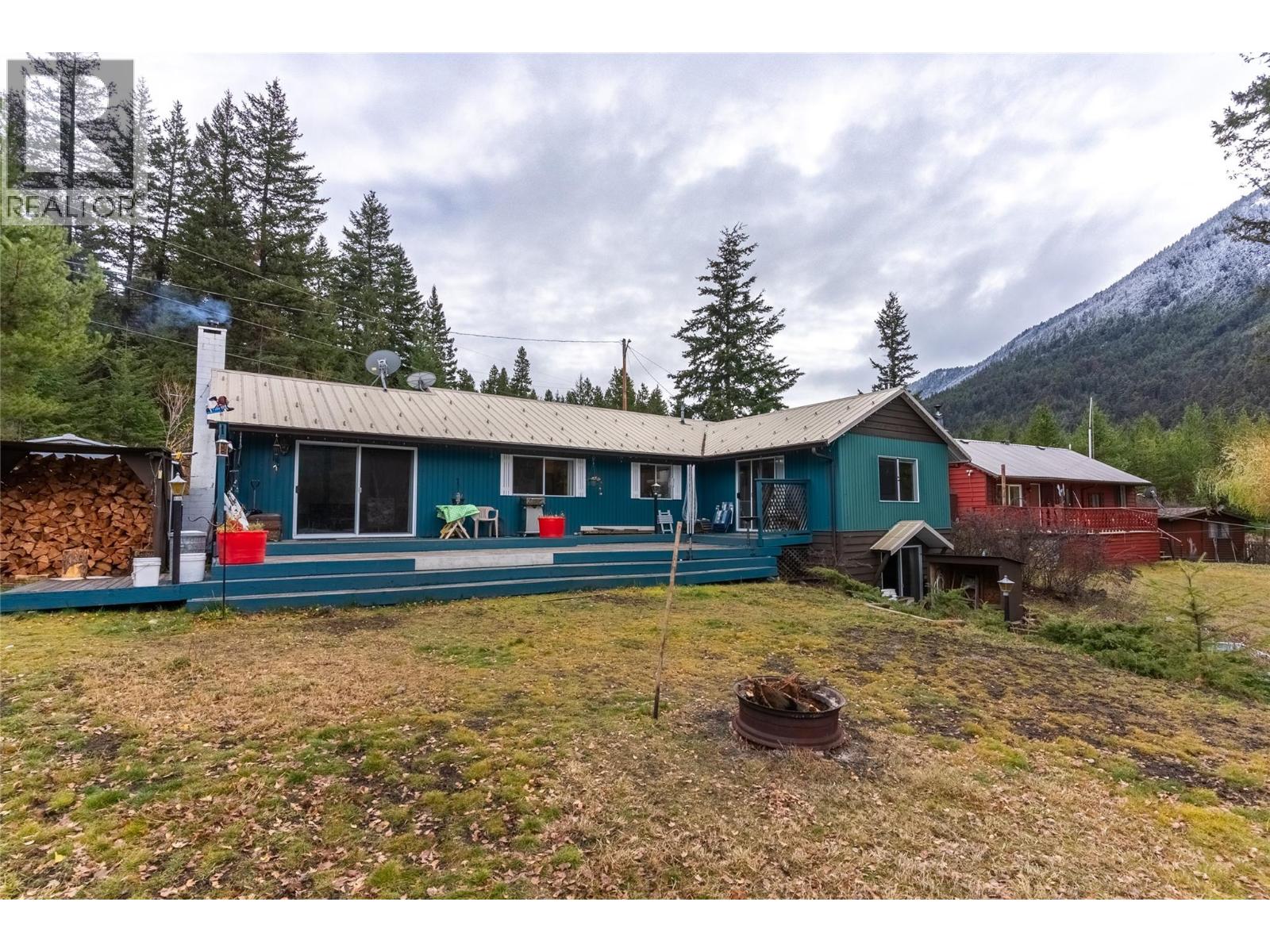 11805 Fountain Valley Road, Lillooet