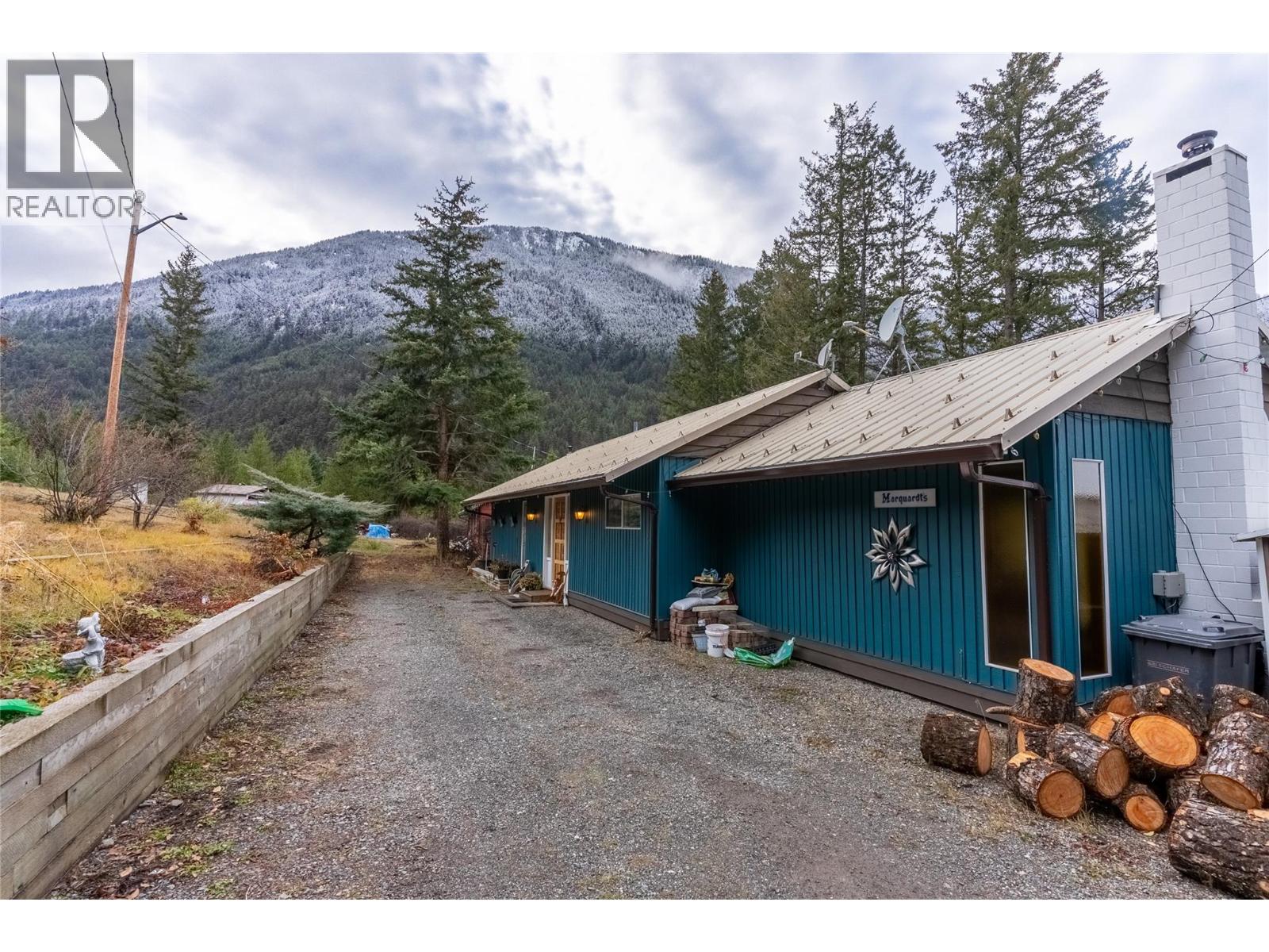 11805 Fountain Valley Road, Lillooet