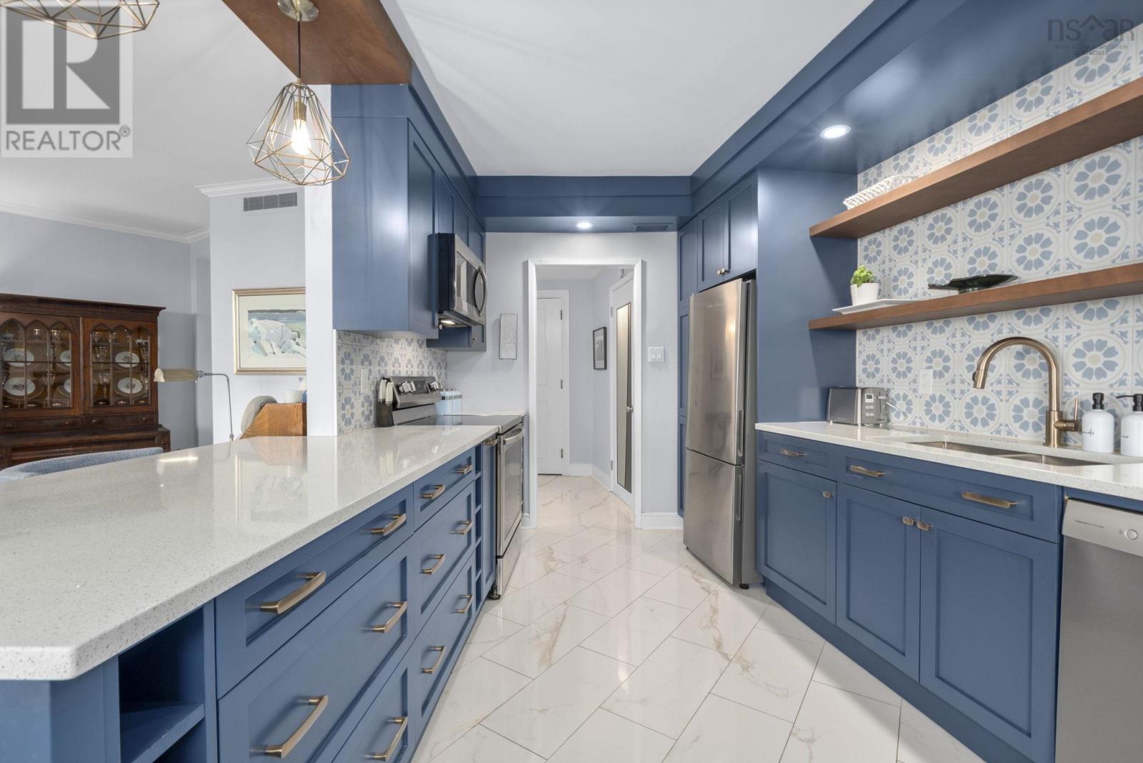 Property 12 of 24 of 804 1074 Wellington Street