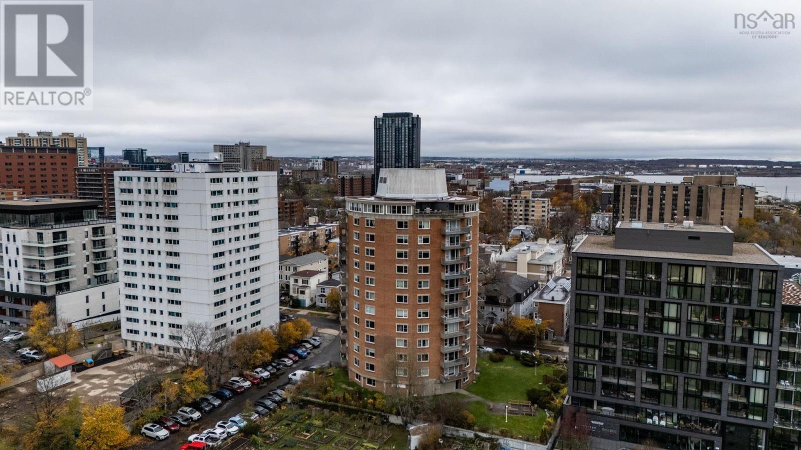 Property 3 of 24 of 804 1074 Wellington Street