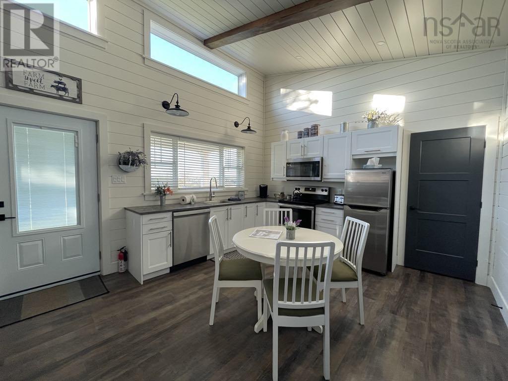 Property 26 of 38 of 15 & 17 Chemin Pond du Bras Road