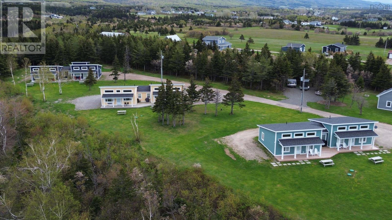 Property 4 of 38 of 15 & 17 Chemin Pond du Bras Road