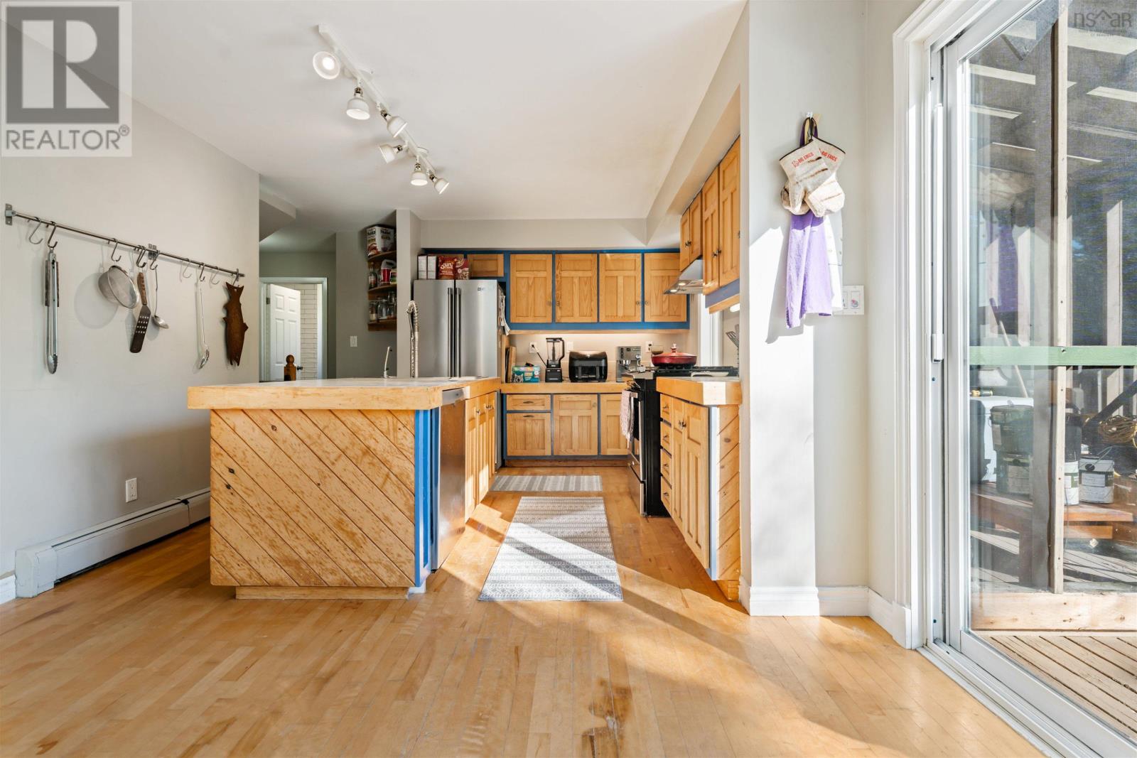 Property 22 of 46 of 194 Ponderosa Drive