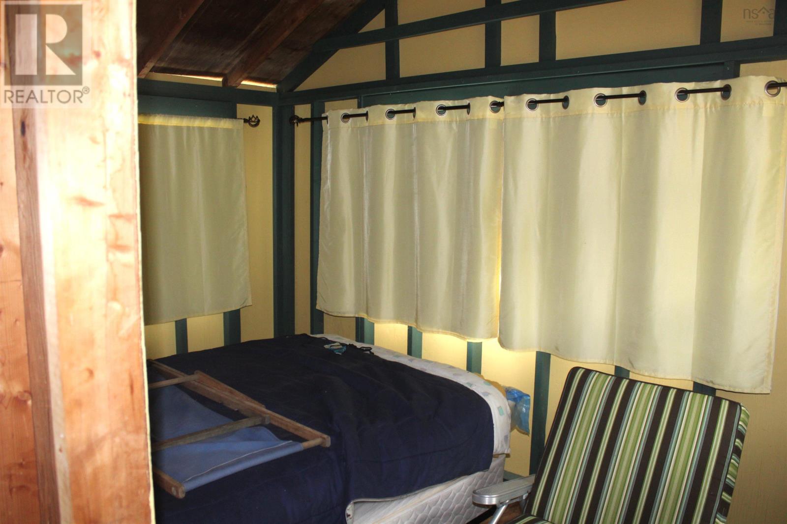 Property 7 of 18 of 1A Lake Charlotte