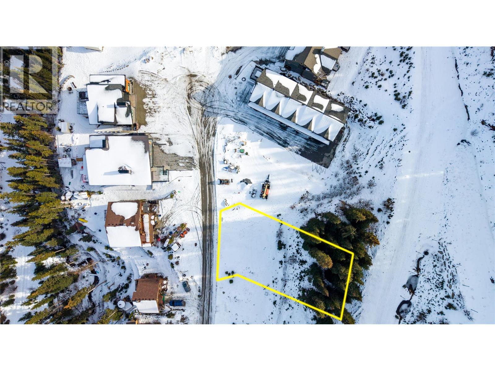 284 Creekview Road, Apex Mountain