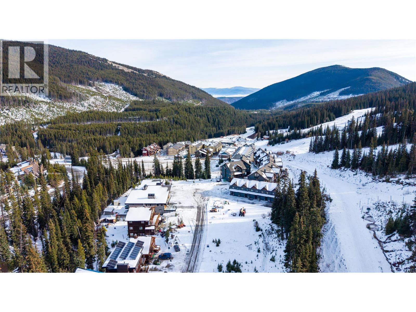 284 Creekview Road, Apex Mountain